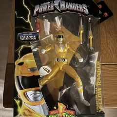 Yellow power ranger figures perfect condition was opened for display only