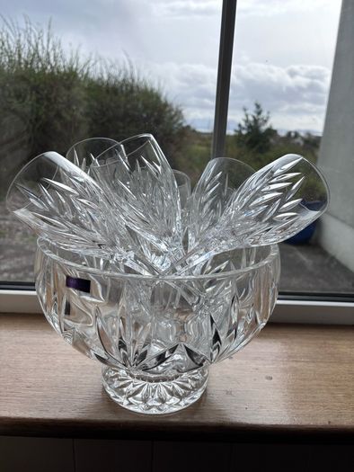 Waterford crystal and 6 glasses.