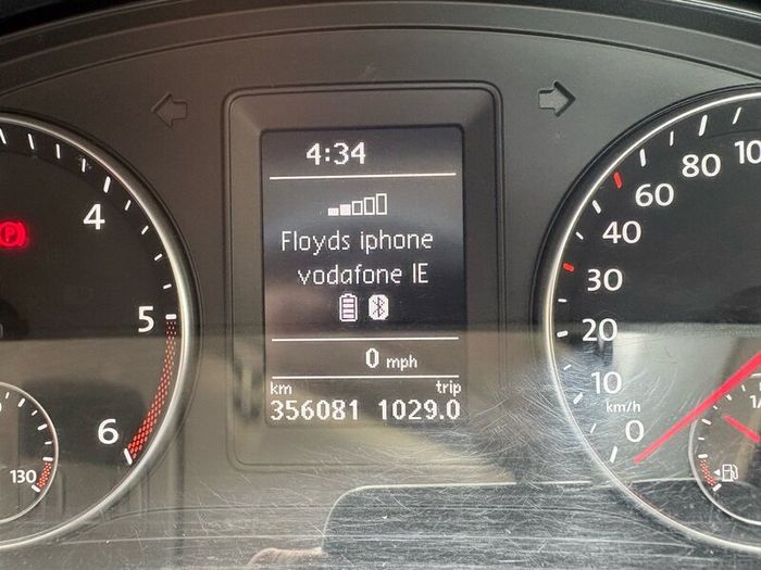 Volkswagen Caddy Highline 2.0 Tdi 102hp
