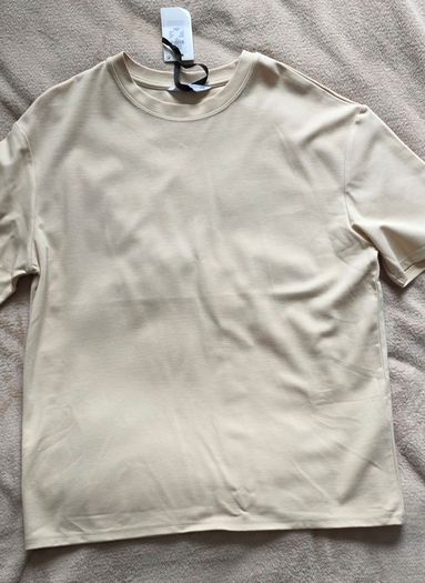 New T-Shirt, S