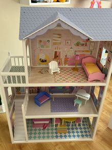 dolls house