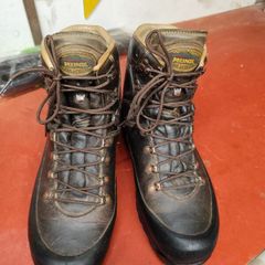 Meindl hiking boots