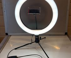 LED Ring Light with Tripod Phone Holder USB Powered Like New