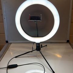 LED Ring Light with Tripod Phone Holder USB Powered Like New