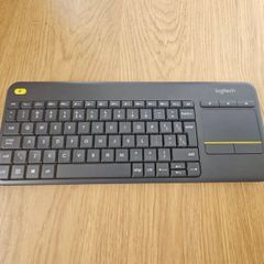 Logitech K400 Plus Wireless Keyboard Mouse Trackpad