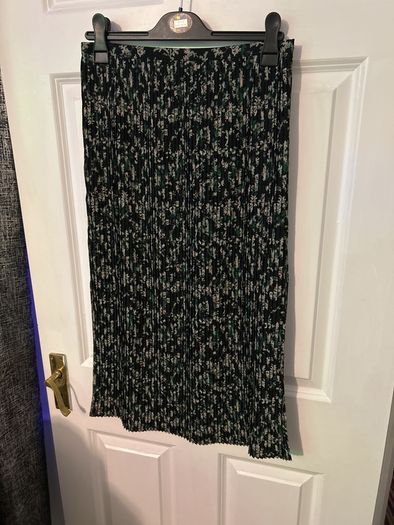 And other stories skirt