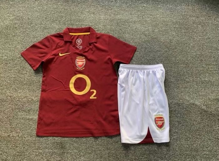 Retro football kits