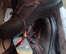 safety boots
