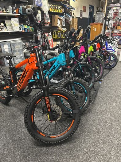 Sedna kids 3lectric balance bikes / FULL RANGE