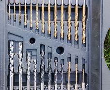 drill and screwdriver bit set