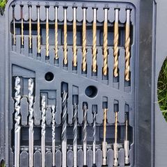 drill and screwdriver bit set
