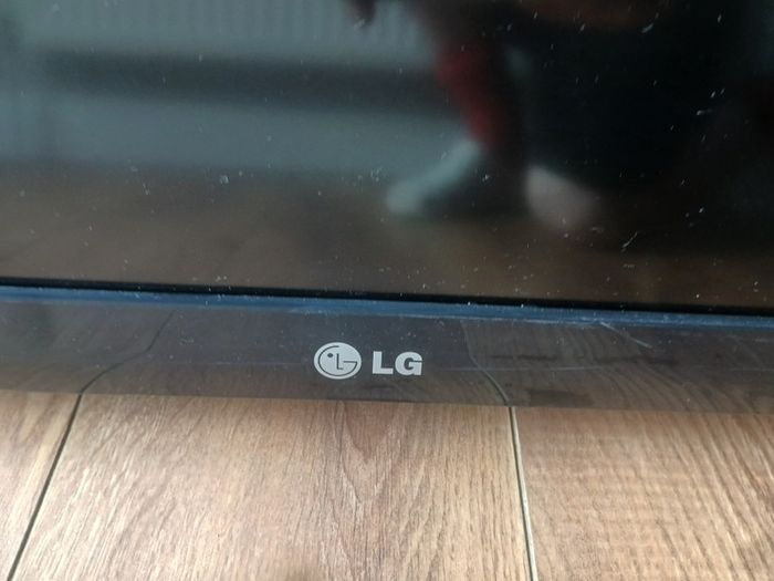 42 " lg tv