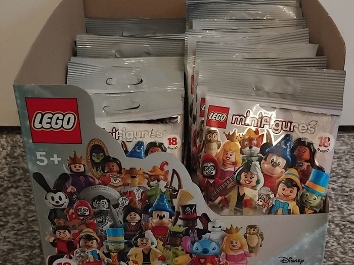 Lego Disney 100 Minifigures x18