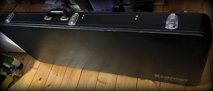 KRAMER Explorer Voyager Guitar Case