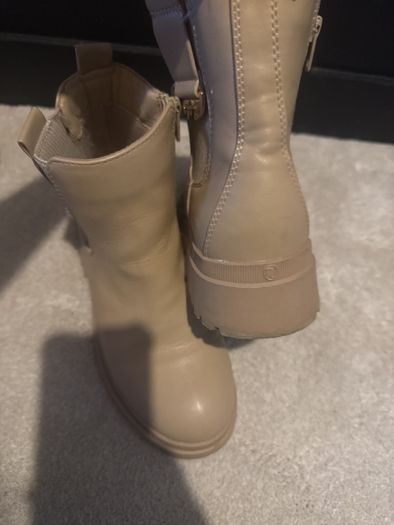 girls boots
