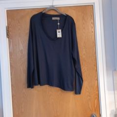 Paul Costello  Living Studio  Long Sleeved  Navy Top.  S. XL- . . B.N.W.T  18.   B.N.W.T