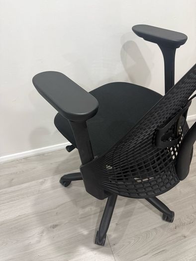 Herman Miller Sayl