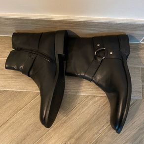 Primadonna Black Leather Ankle Boots