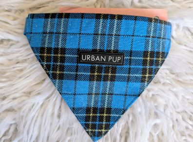 dog collar and bandana set, new. Sale