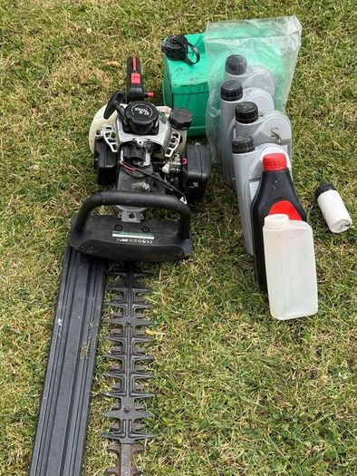 Hedge Petrol Bush Trimmers