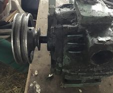 Vacuum pump