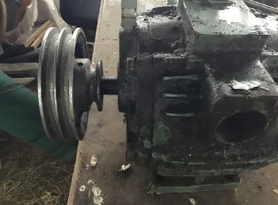 Vacuum pump