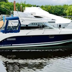 Aquador 23 HT Boat
