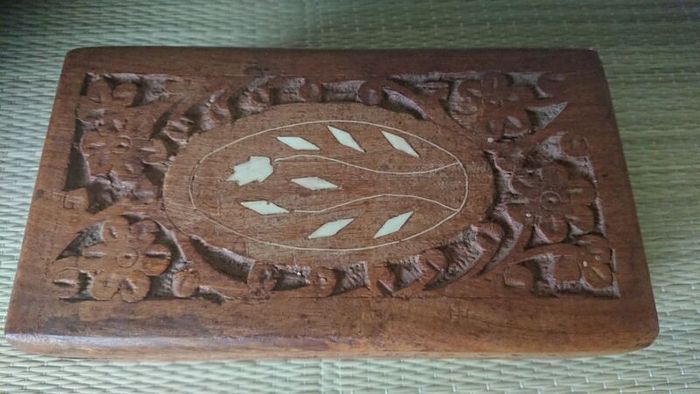 Jewellery box