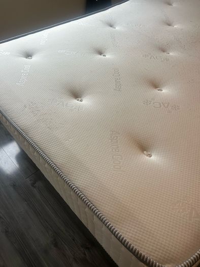 king size bed