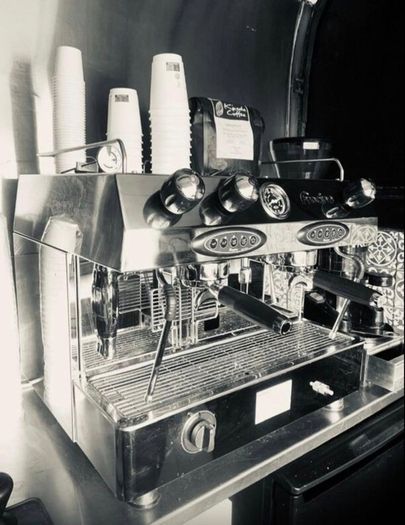 Full equipped coffee trailer