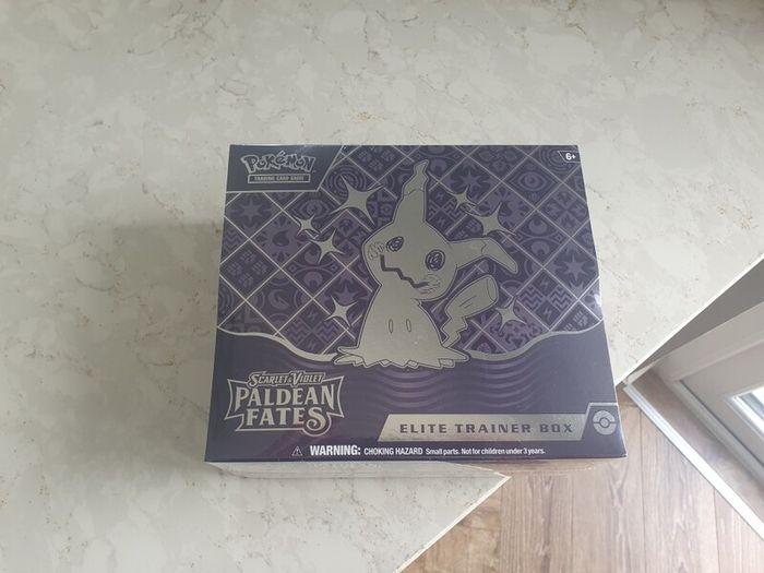 Pokemon Scarlett & Violet Paldean Fates Elite Trainer Box New Sealed