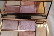 Sleek MakeUP Highlighting Palette