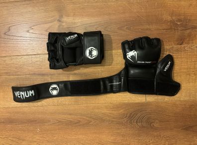 Venum MMA Gloves Size M