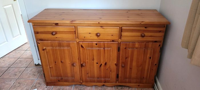 Sideboard