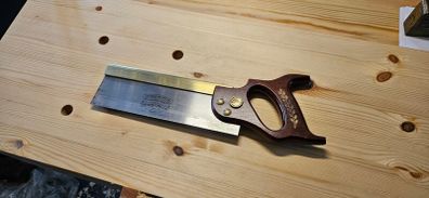 Axminster Victor 10" 20 TPI tenon saw