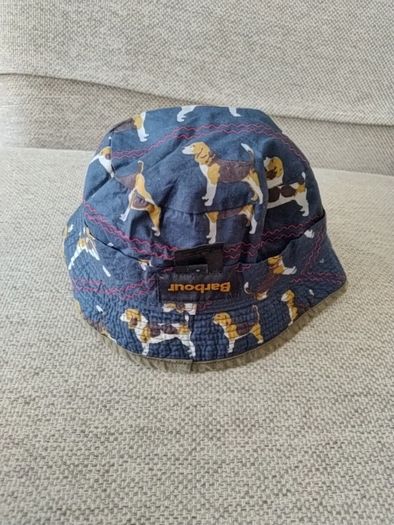 Barbour reversible bucket hat cap size small cotton inside with waxed waterproof outer in very good condition FREE STANDARD POSTAGE INCLUDED