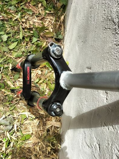 Rockshox sektor