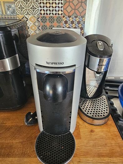 Nespresso vertuo coffee machine