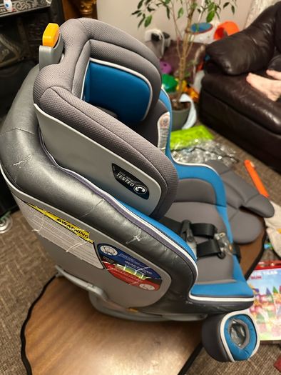 Car Seat Chicco NextFit ZIP 2.2-29.4kg Rear and Forward Facing