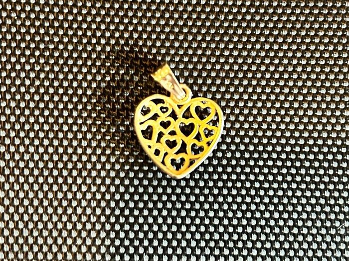 14ct Gold Heart Pendant stamped 1g