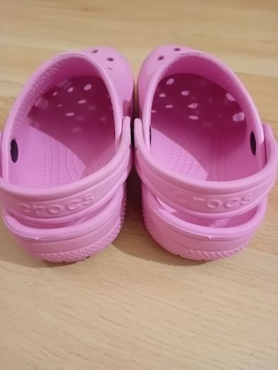 Crocs Size C9