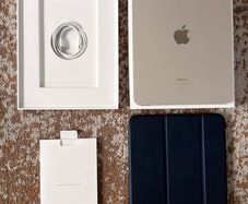 iPad Air 11" Starlight M2