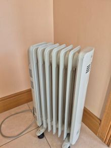 Oil filled heater