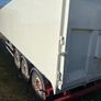 Fruehauf bulk trailer Image 3