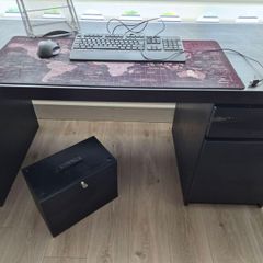 Home office desk