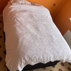 Duvet set - includes covers and pillow