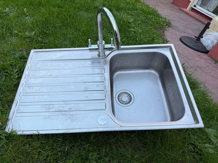 franke sink stainless with kitchen tap