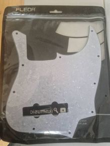 bass pick guard