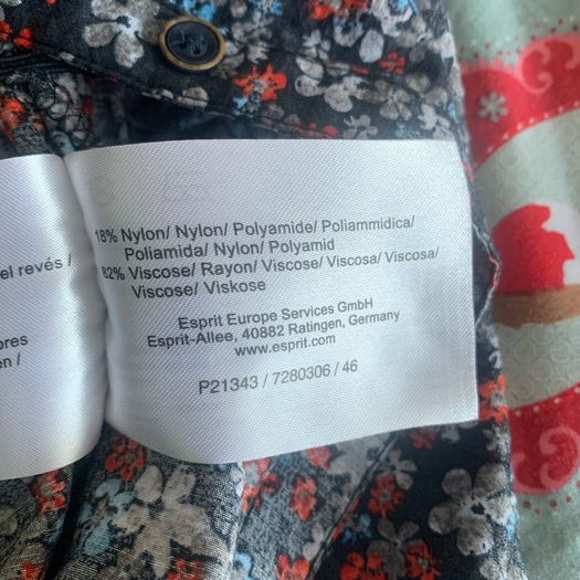 Esprit navy & red floral blouse. Size 6