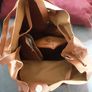 leather handbag's with purse etc Image 3